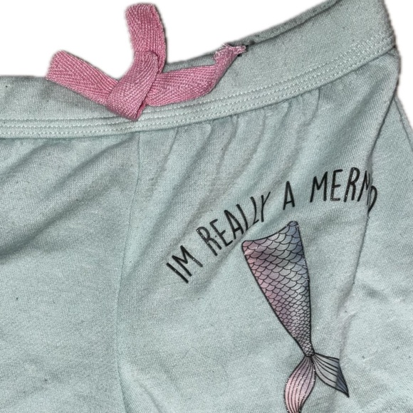 I'm really a mermaid gently loved girls 5y ish shorts perfect for summertime fun - Picture 3 of 6